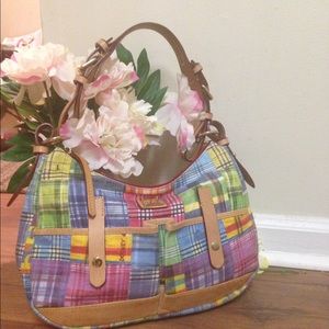 Dooney and Bourke 🔥final price🔥